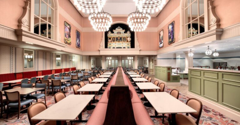 11 Florida Buffets That Locals Say Still Feel Like The ’80s