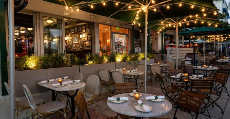 12 Classic American Cafés in Florida Serving Comfort Food That Never Goes Out of Style