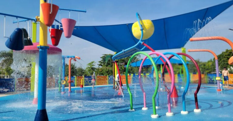 15 Completely Free Florida Splash Parks Built for Affordable Family Fun