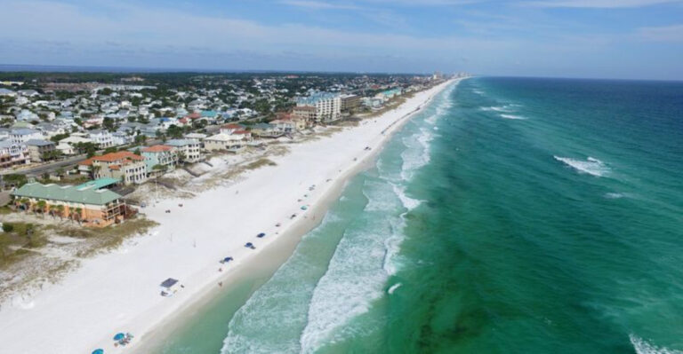 8 Florida Beaches Where White Sand Quietly Steals the Show