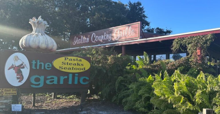 Florida Foodies Are Traveling Miles for This Garlic-Obsessed Hidden Spot