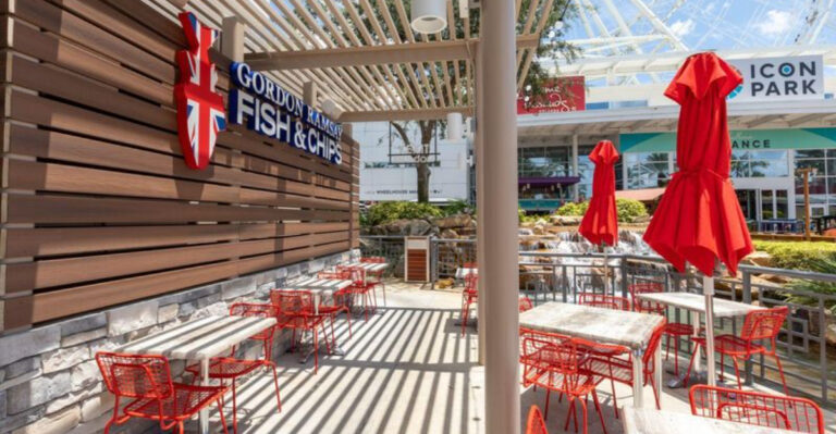 People Cross Counties Just For Fish And Chips At This Florida Restaurant