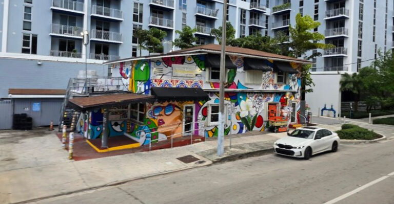 The Legendary Cuban Sandwich At This Miami Spot Keeps Cars Pulling In