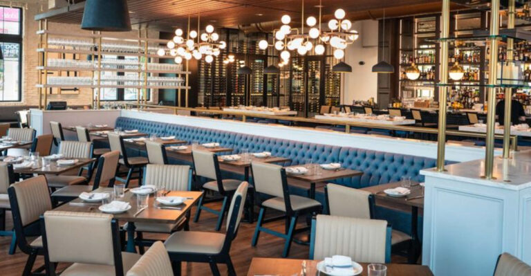 The Wait At This Tampa Italian Restaurant Is Worth Every Minute