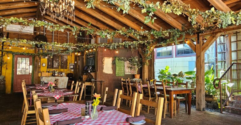 These 12 Florida Restaurants Turn Italian Classics Into Culinary Gold