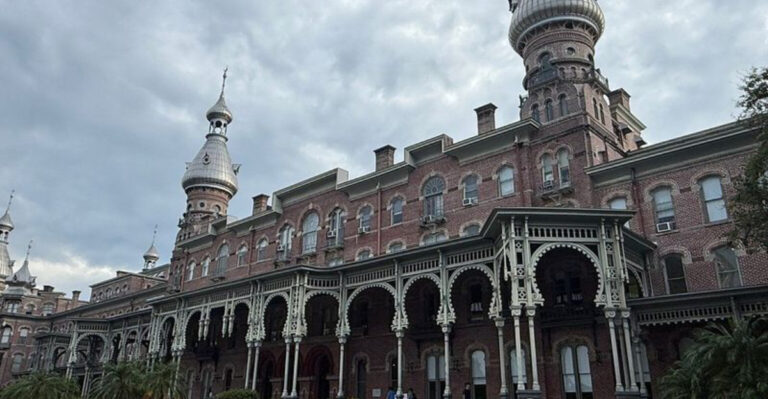 This Florida Landmark Looks Like It Was Plucked Straight From Russia