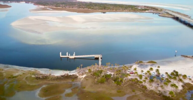 This Hidden Florida Beach Looks Almost Too Beautiful to Be Real