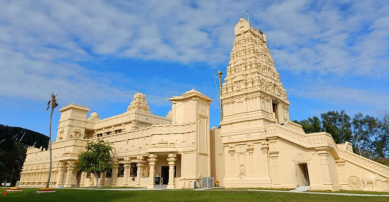 This Stunning Spiritual Sanctuary In Tampa Feels Like Stepping Into Another World