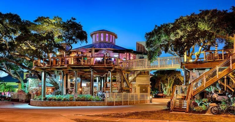 You Can Eat in a Treehouse at This One-of-a-Kind New Smyrna Beach Restaurant