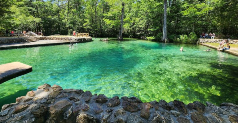 10 Florida Mineral Springs That Are Just As Rich In History As They Are In Beauty