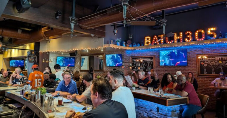 11 Florida Gastropubs That Make Staying Out Late Worth It