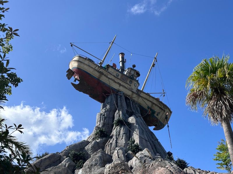 Typhoon Lagoon Water Park — Lake Buena Vista