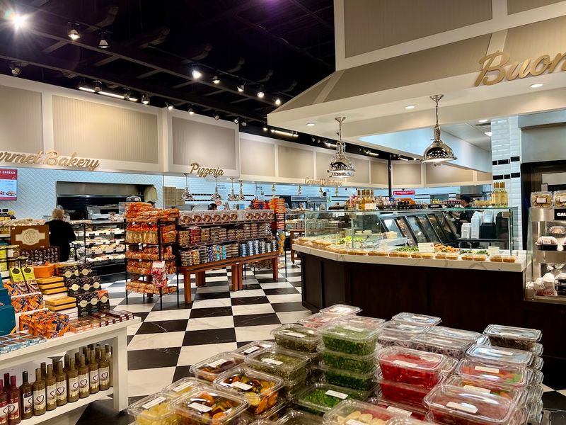 Joseph's Classic Market — Palm Beach Gardens