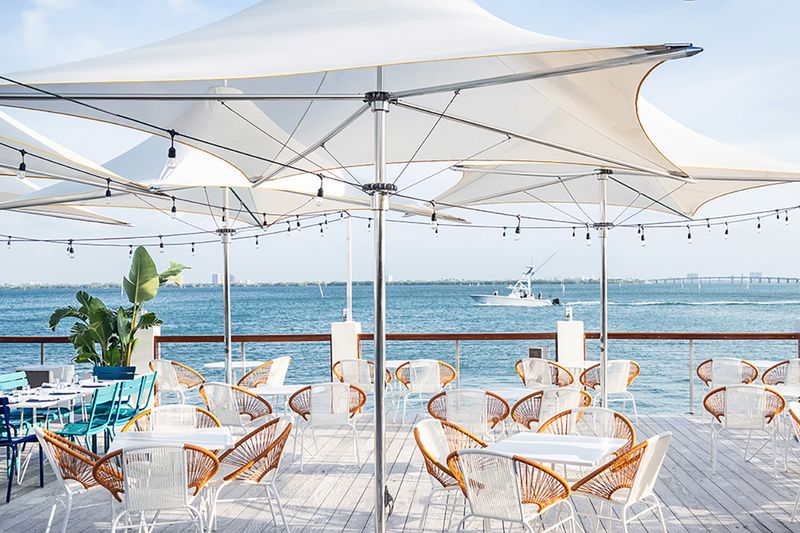 Bayside Mediterranean Restaurant With Yacht-Watching Views