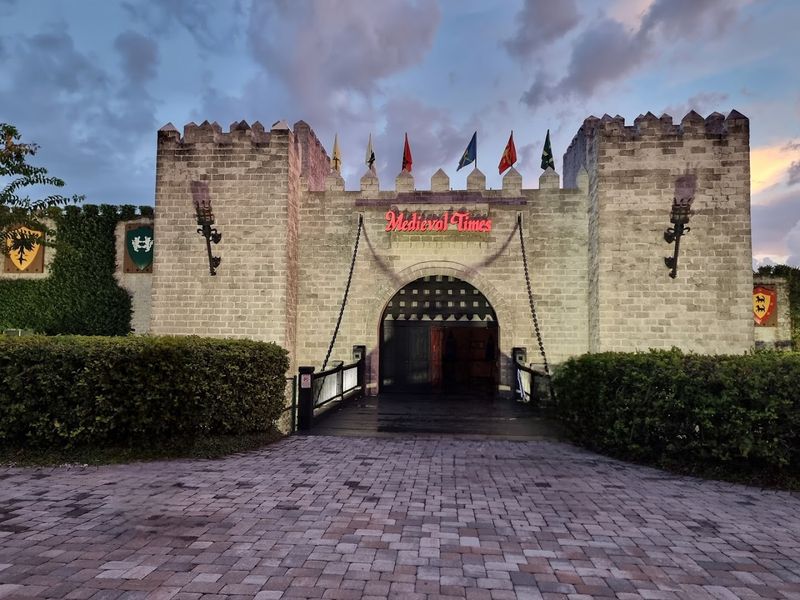 Kissimmee Castle (Medieval Times Castle) — Kissimmee