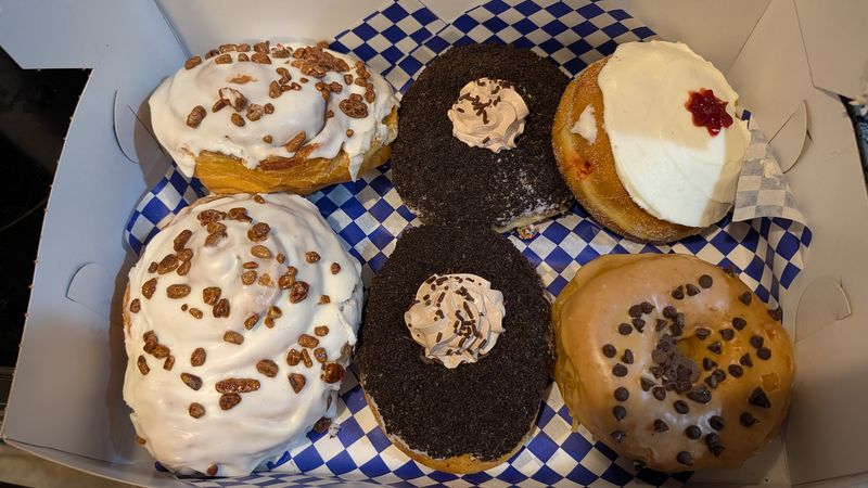 DG Doughnuts (Okeechobee)