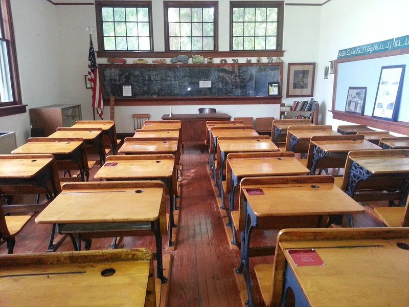 The Old Davie School Historical Museum – Davie