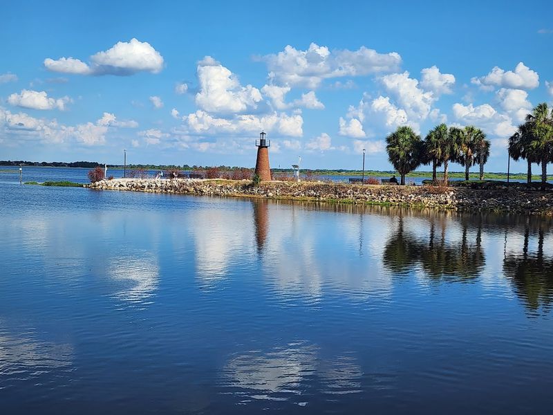 Kissimmee Lakefront Park - Kissimmee