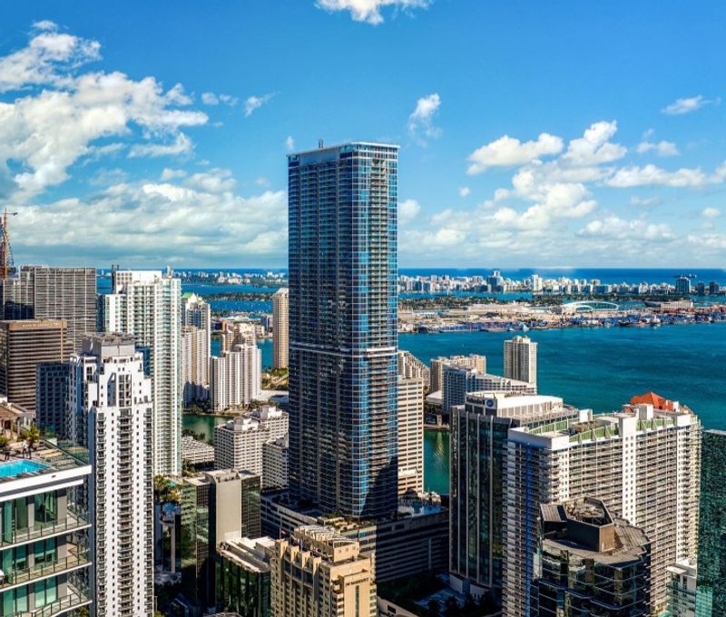 Panorama Tower — Miami