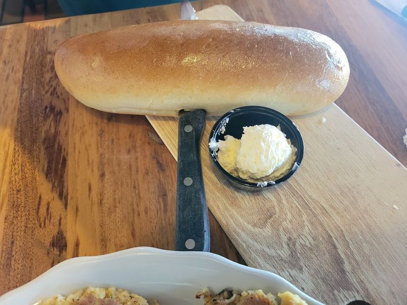 The Bread and Homemade Ranch Everyone Raves About