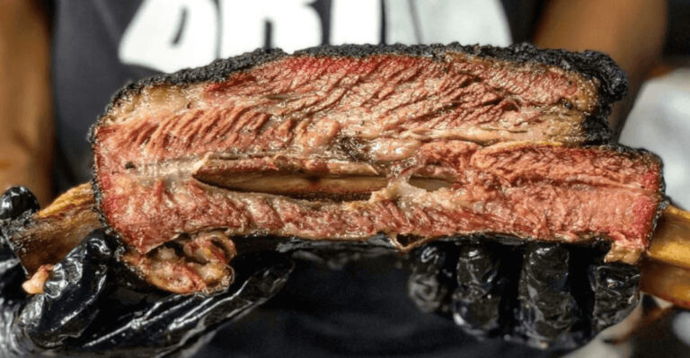 Arrive Early or Miss Out at This Beloved Florida BBQ Destination
