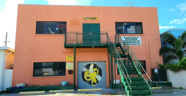 Believe It Or Not, The World’s Largest Vinyl Record Collection Is In Florida
