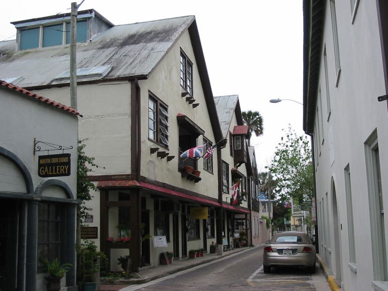 Intimate Restaurants and Cafes Perfect for Lingering