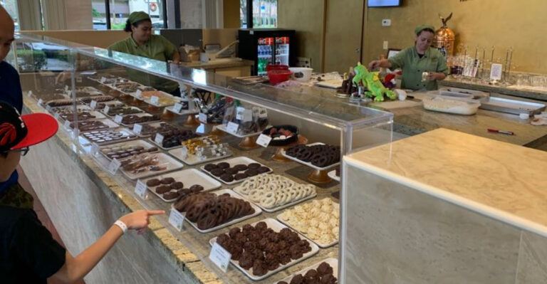 Just North of Orlando, This Florida Chocolate Factory Lets You Design Your Own Candy Bar