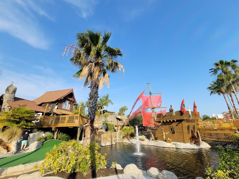 Smugglers Cove Adventure Golf — Madeira Beach