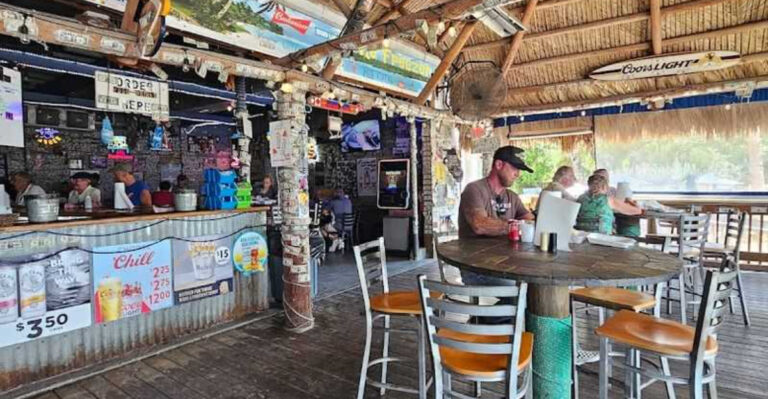These 10 Florida Restaurants Let Their Food Do the Advertising