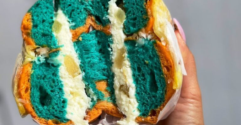 These Bright and Beautiful Bagels in Naples Look Almost Too Good to Bite Into