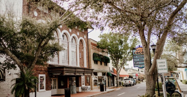 This Charming Florida Town Was Made for Wandering Without a Plan