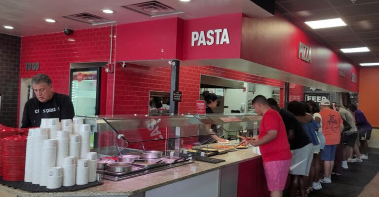This Florida Buffet Lets You Eat As Much Pizza And Pasta As You Want For Under $15
