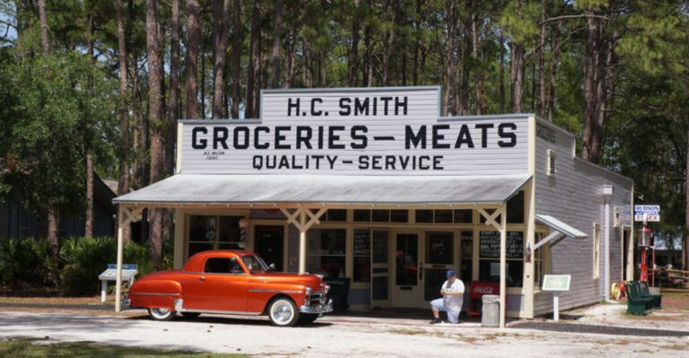 This Florida Heritage Village Brings Historic Homes and Old-Time Exhibits Together for a Family-Friendly Day