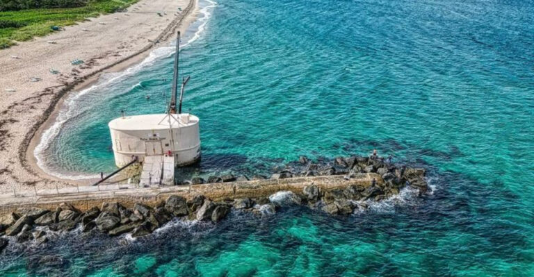 This Mysterious Concrete Structure On A Florida Beach Has Visitors Doing A Double Take