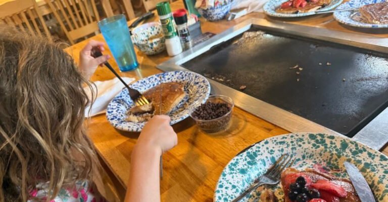 This One-Of-A-Kind Florida Breakfast Spot Lets You Make Your Own Pancakes At The Table