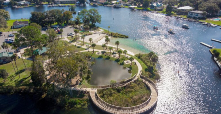 This Tiny Florida Town Has Under-$700 Rent And The Kind Of Calm Money Usually Can’t Buy