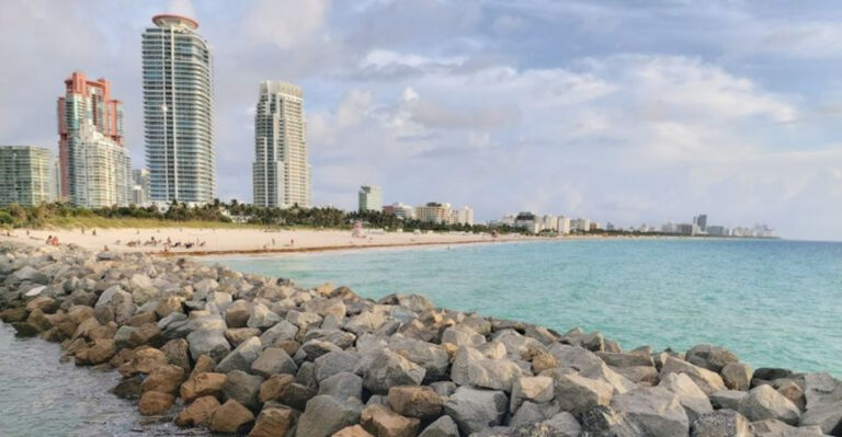 Visitors Love This Florida Beach During The Day But Avoid It After Dark