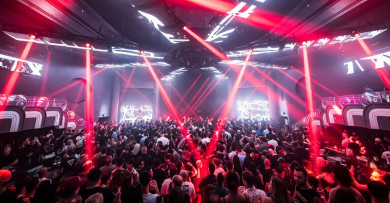 12 Florida Nightlife Hotspots That Belong On Every Party Lover’s List