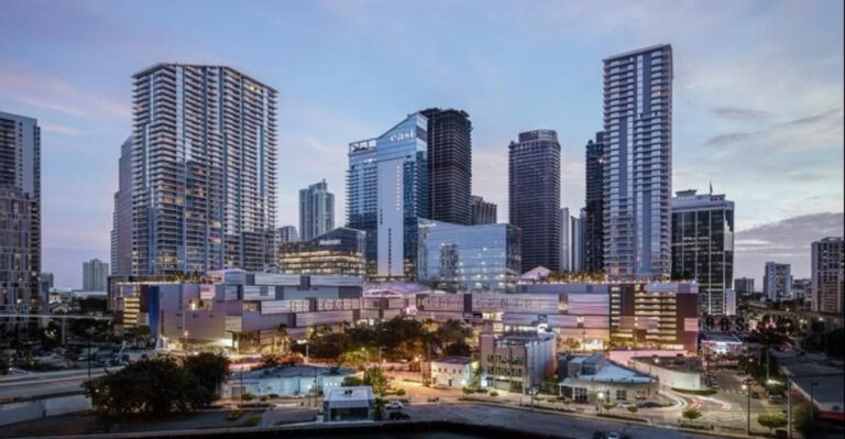 12 Florida Shopping Malls Where Luxury Brands Take Center Stage