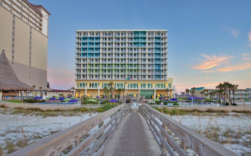 Holiday Inn Resort Pensacola Beach – Pensacola Beach