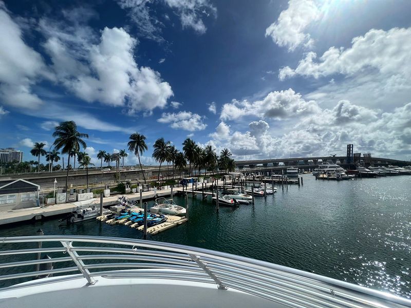 Boat Tours Launching from the Marina