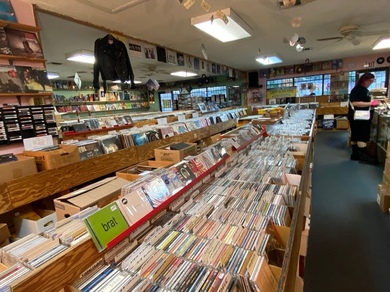 Retro Records – Orlando