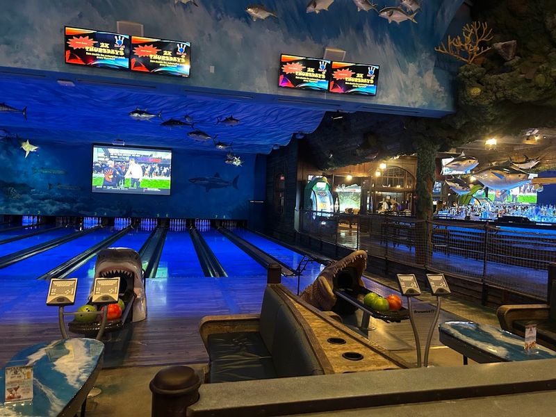 Family-Friendly Bowling That Goes Beyond the Game