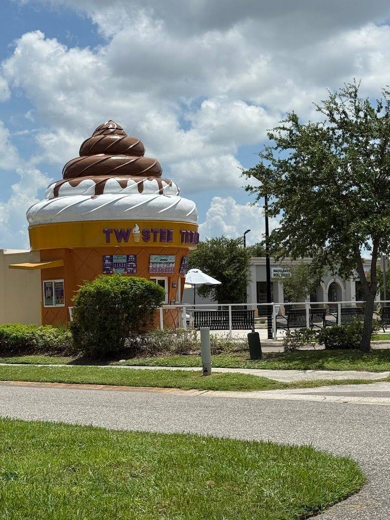 A Fort Myers Landmark With Serious Local Legacy