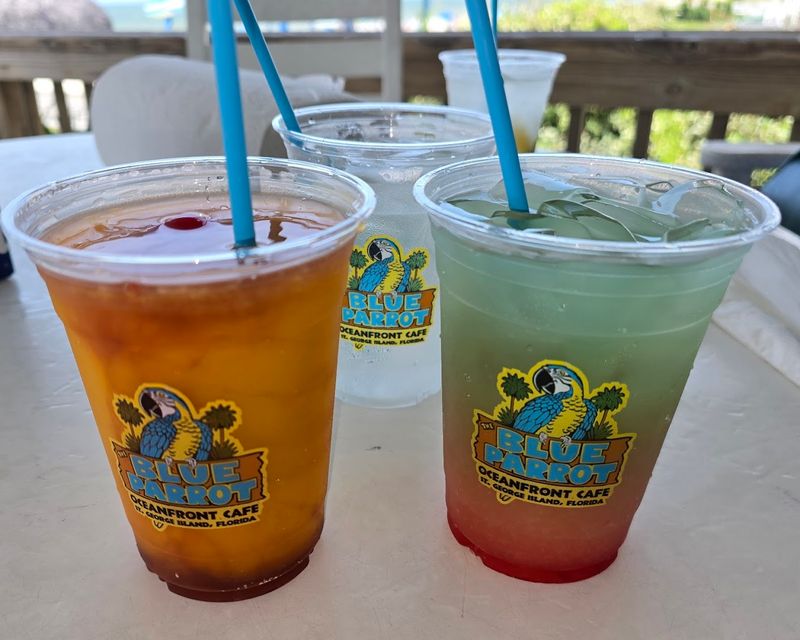 Tropical Drinks That Match The Beach Vibe