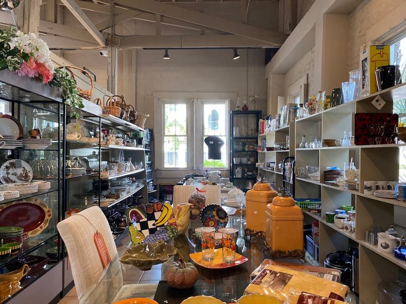 Home Goods and Kitchen Treasures
