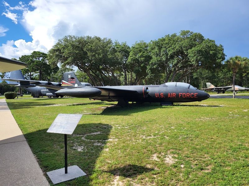 Memorial to Army Nurses and Vietnam Service