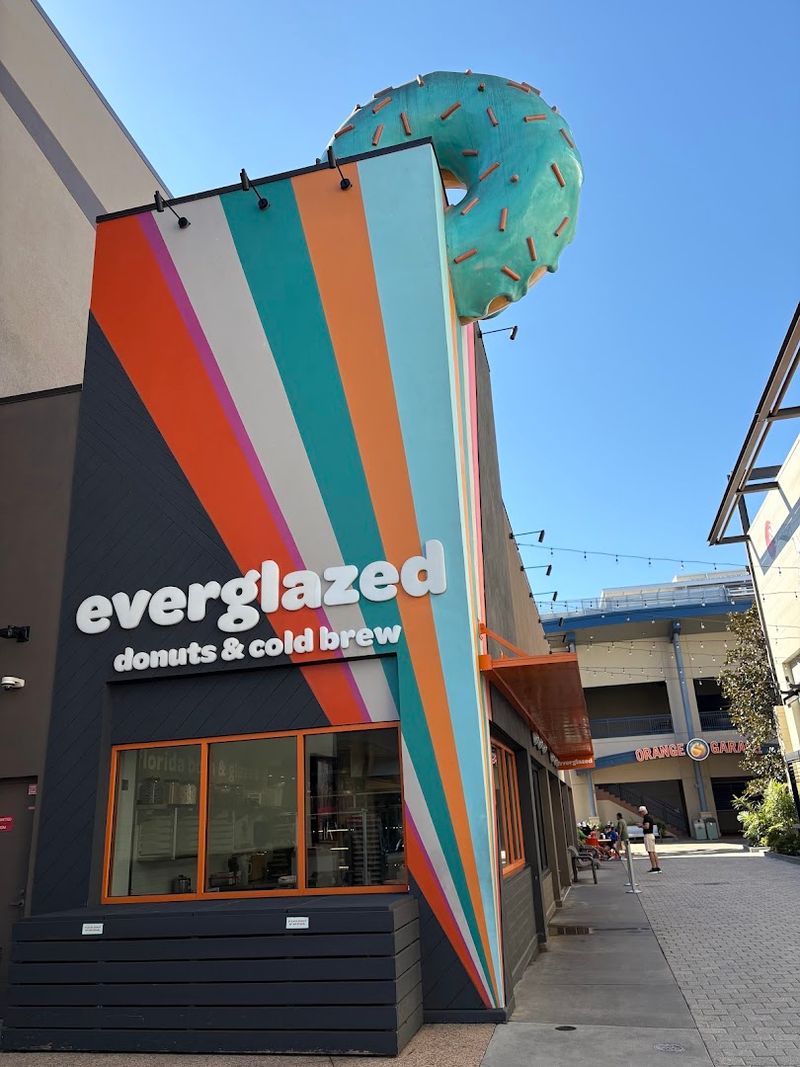 Everglazed Donuts & Cold Brew – Lake Buena Vista