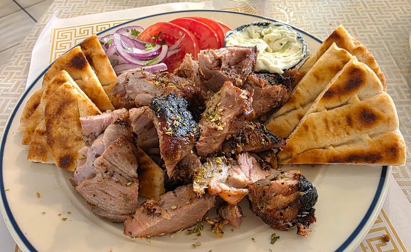 Niko's Grill House – Tarpon Springs